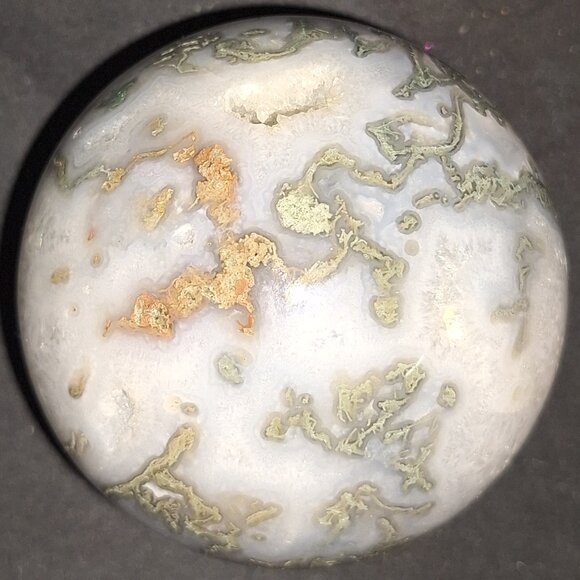 Moss agate sphere - Picture 5 of 9